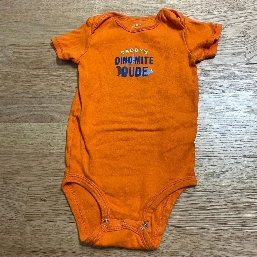 18 mos Shirt Top Bundle Disney Nike Carter’s Bodysuit Baseball Onesie - Picture 3 of 8